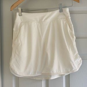 Nike dry fit golf skirt